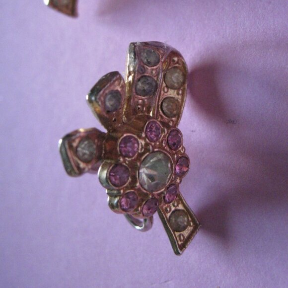 Lot of 5 Vintage Screw Back Clip On Earrings Patented Faux Gold Glass - Picture 8 of 16